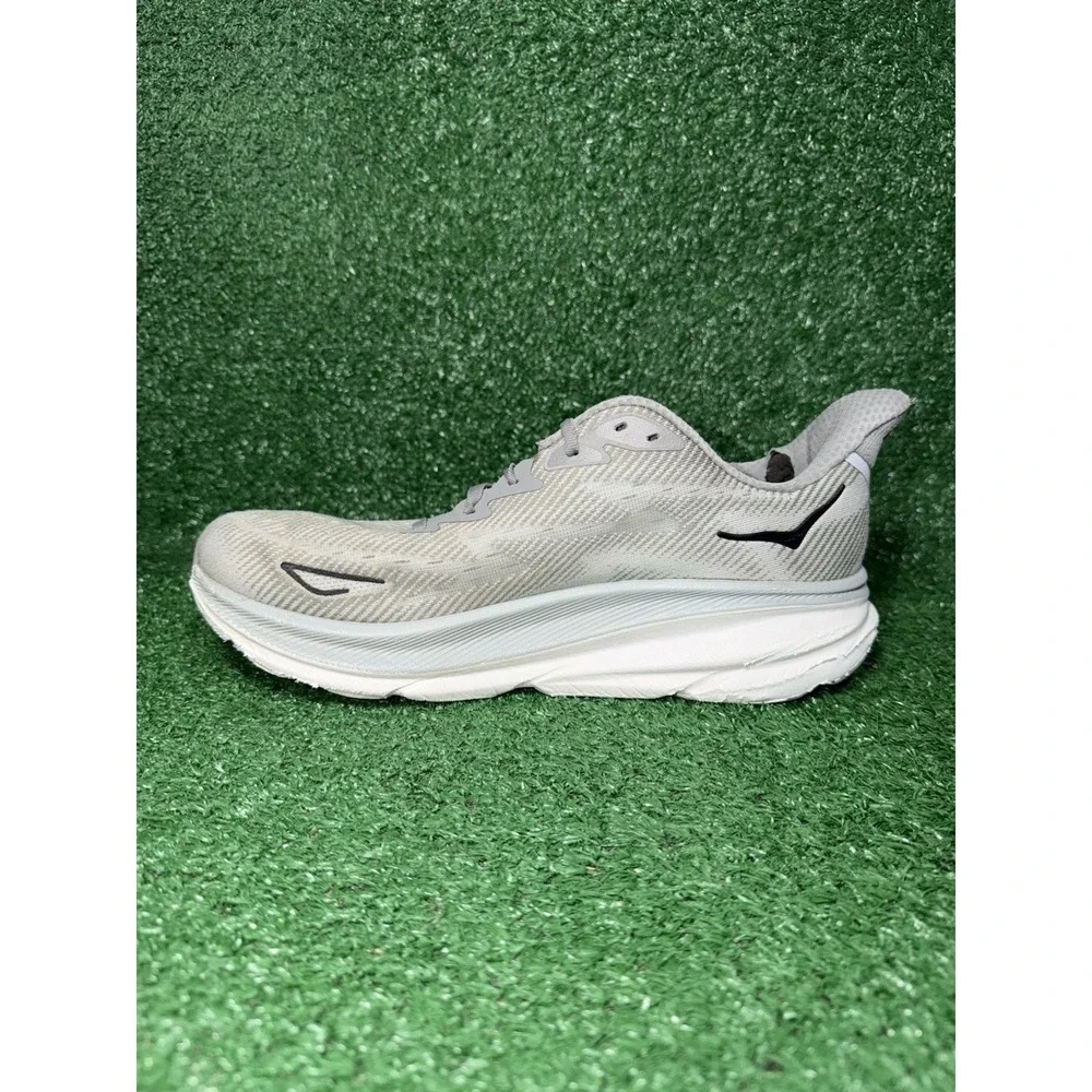 Hoka One One Clifton 9 Mens Size 11.5D Grey Running Shoes Athletic Gym Sneakers